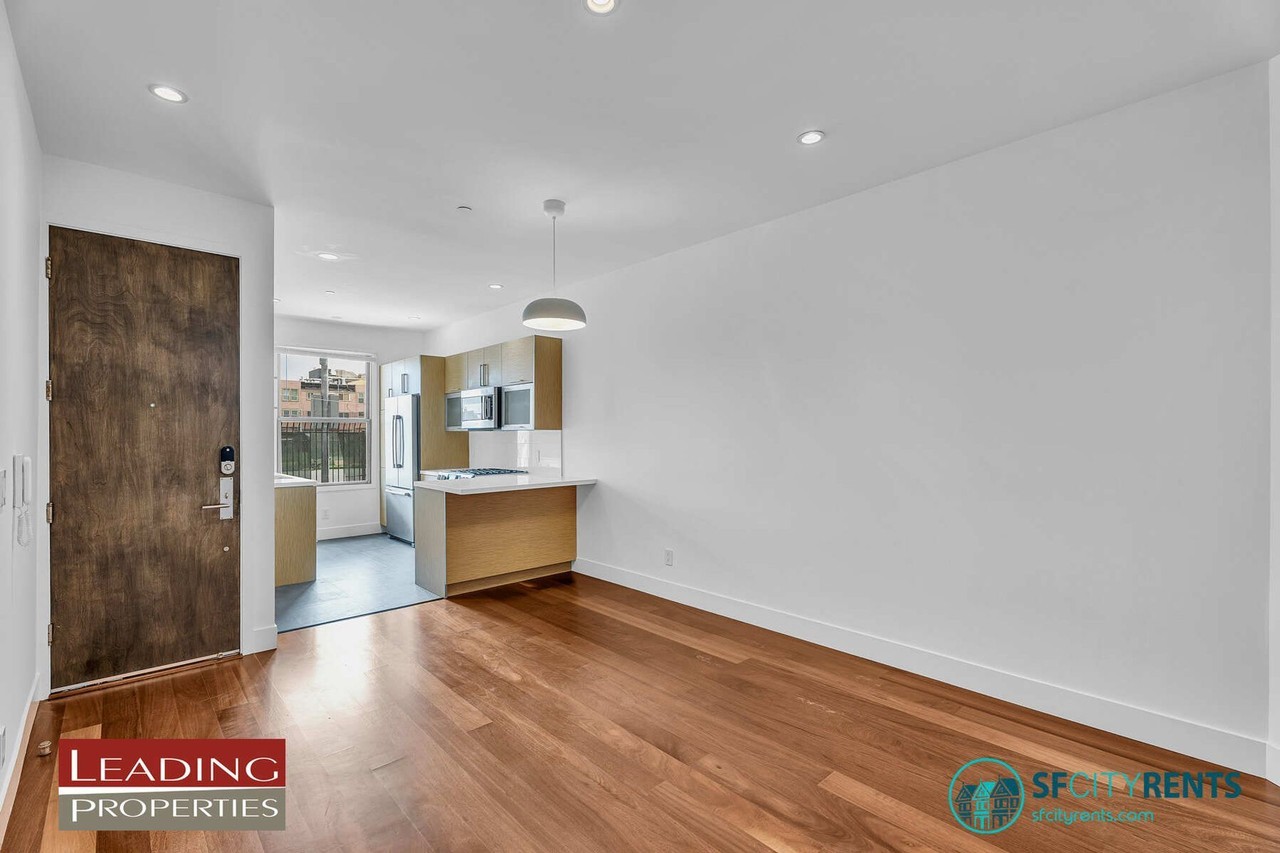 158 Linda St - Photo 4 of 26