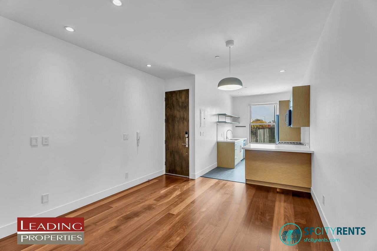 158 Linda St - Photo 5 of 26