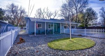 featured image of 20577 Sunset Ln