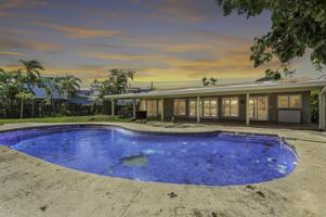featured image of 325 Hamakua Dr