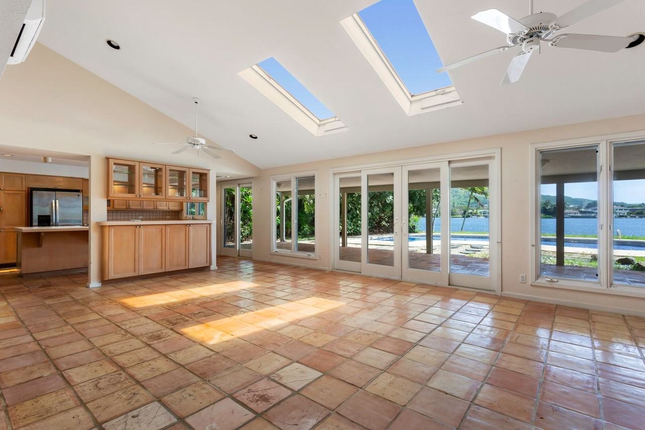 325 Hamakua Dr - Photo 7 of 18