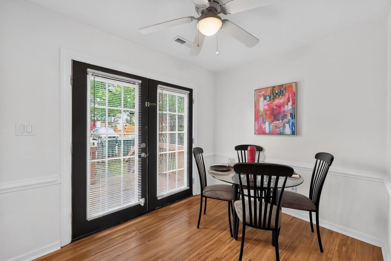 1512 Lakeview Ave - Photo 4 of 29