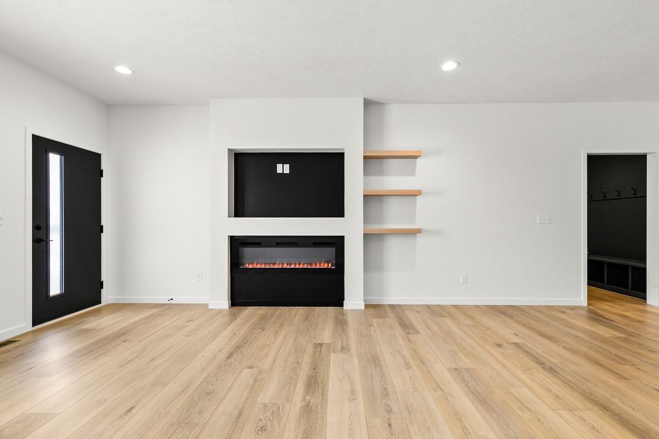 1311 Sw 36th St - Photo 5 of 27