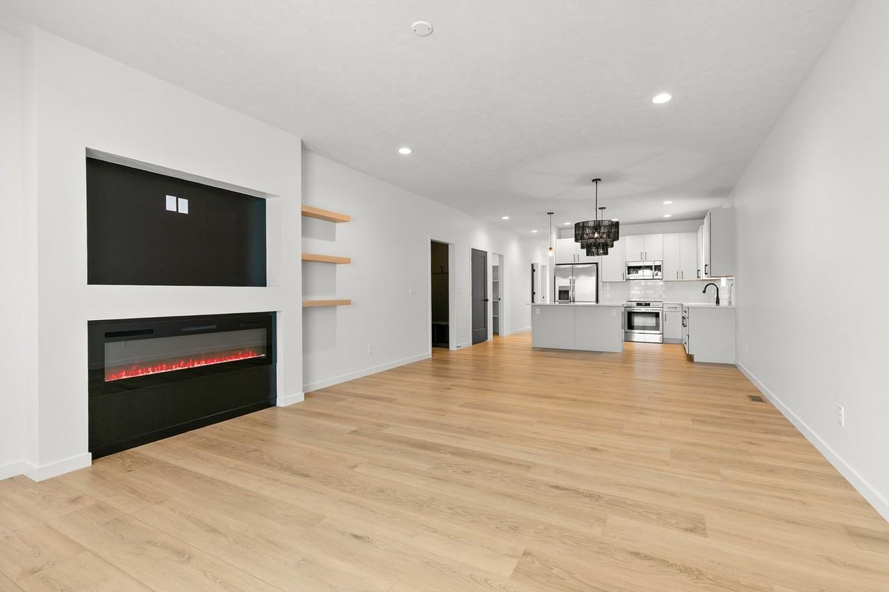1311 Sw 36th St - Photo 6 of 27