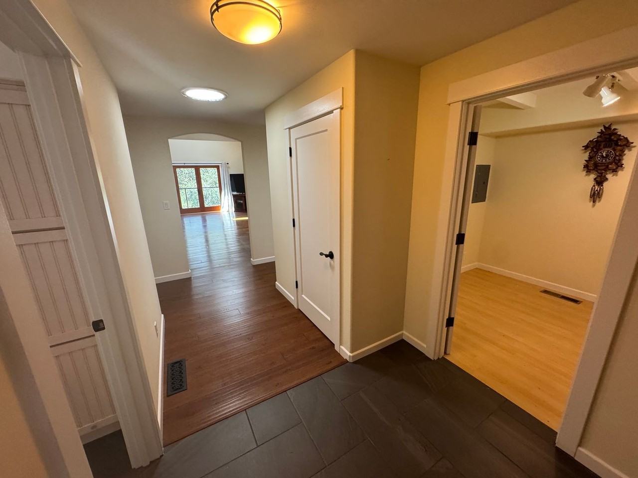 325 Vista Robles Dr - Photo 5 of 39