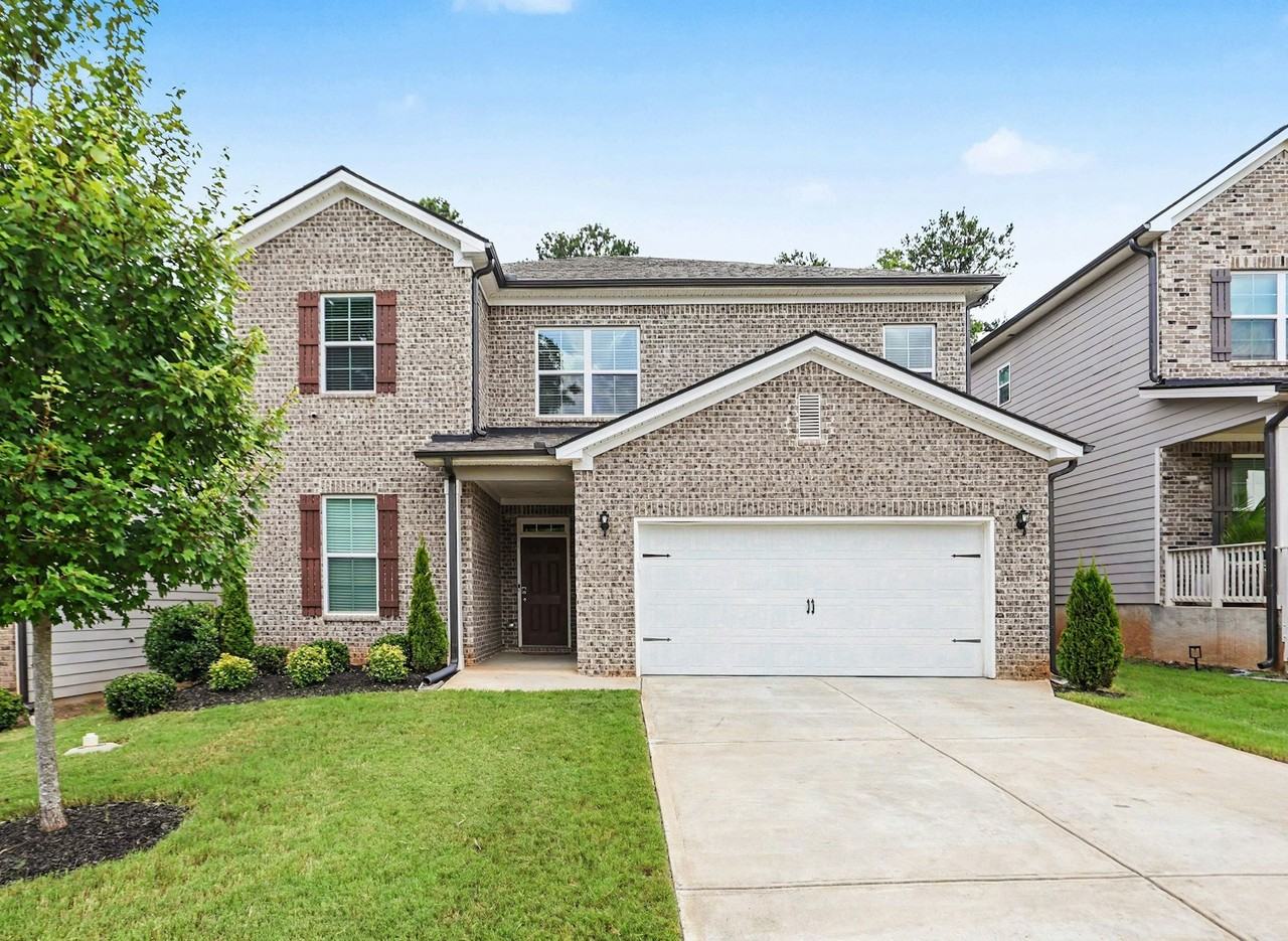 170 Glen Abbey Circle - Photo 2 of 35