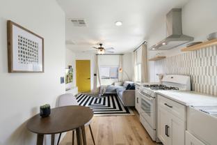 2145 E Sheridan St, Unit B - Photo 1 of 1