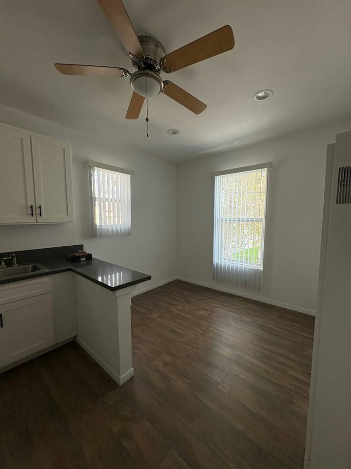 555 North La Cadena Drive, Unit 4 - Photo 4 of 16