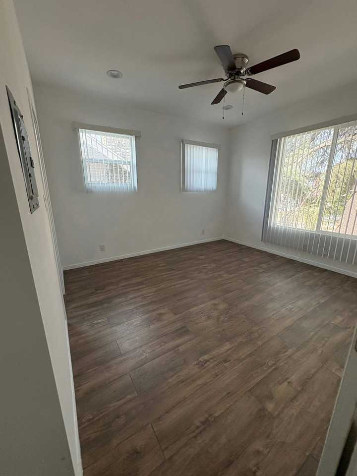 555 North La Cadena Drive, Unit 4 - Photo 7 of 16