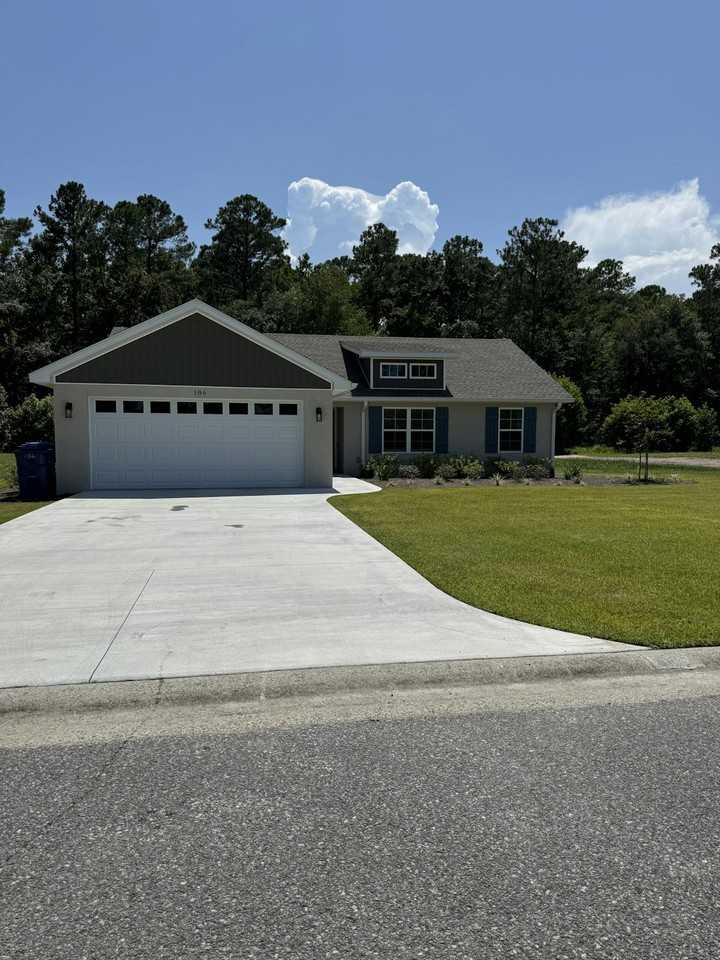 186 Hunters Point Way - Photo 2 of 24