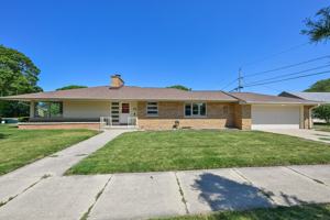 featured image of 728 N 74th St #NA