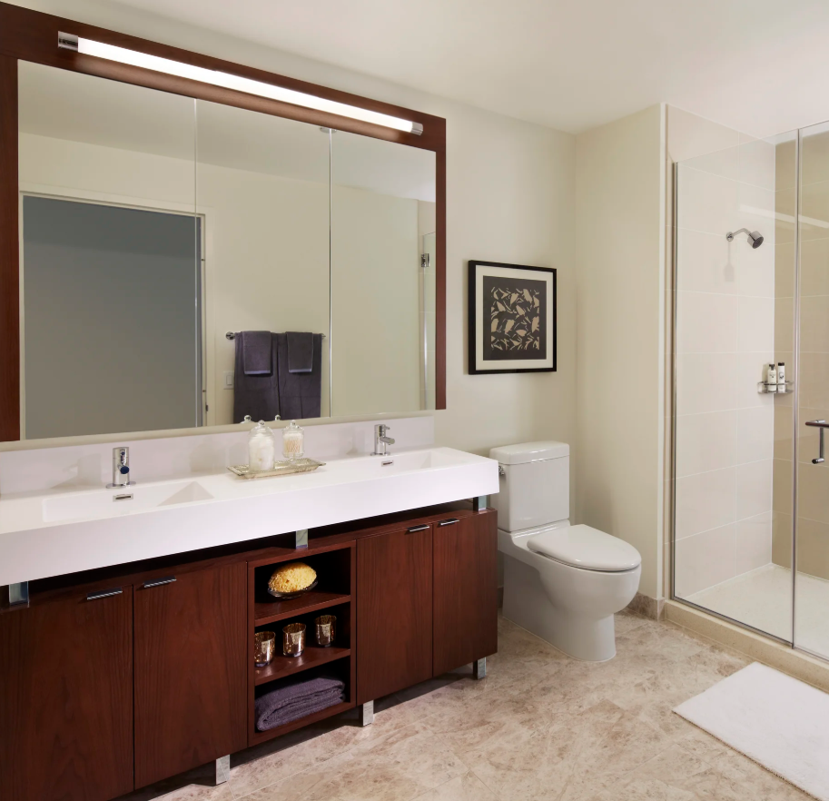 540 N Lake Shore Dr #43 - Photo 3 of 10