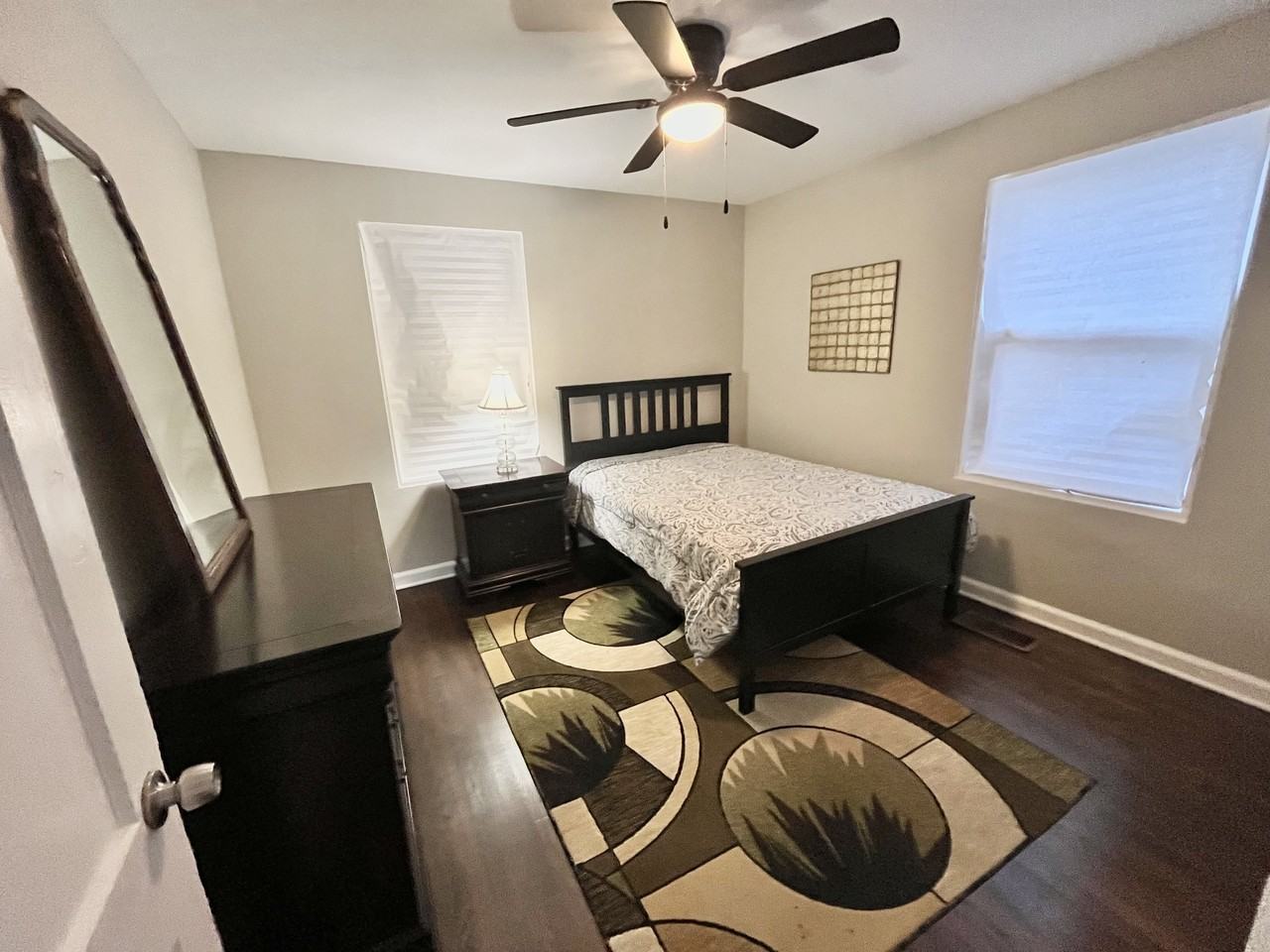 1518 Columbia Cir #NA - Photo 5 of 16