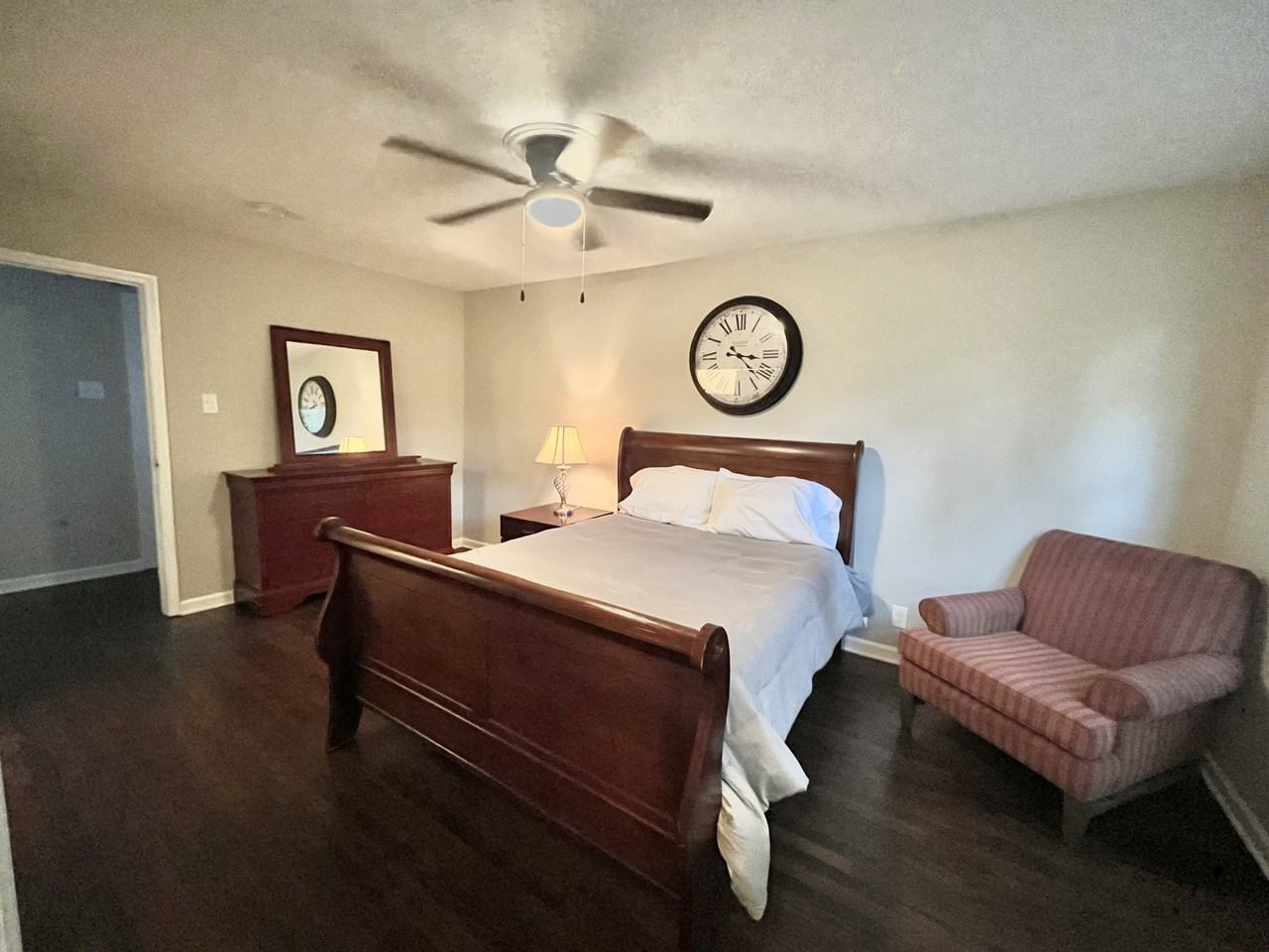 1518 Columbia Cir #NA - Photo 6 of 16