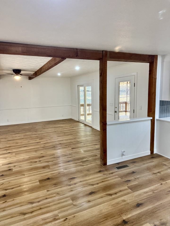 1404 Green Meadow Rd #NA - Photo 3 of 5