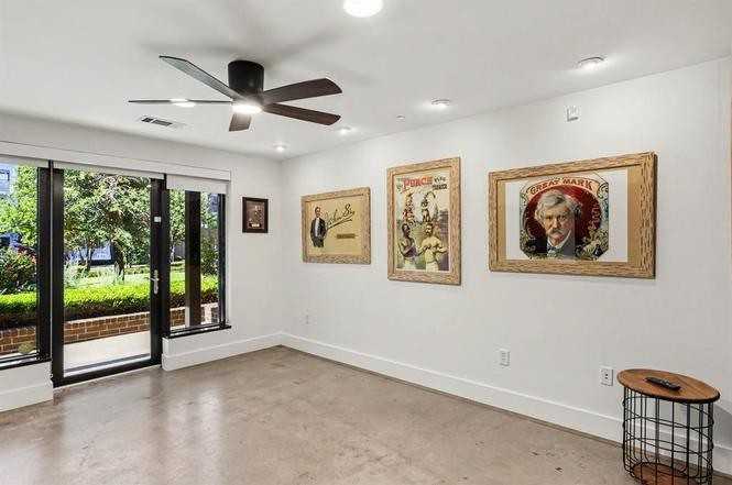 321 Ne 4th St #32 - Photo 5 of 29