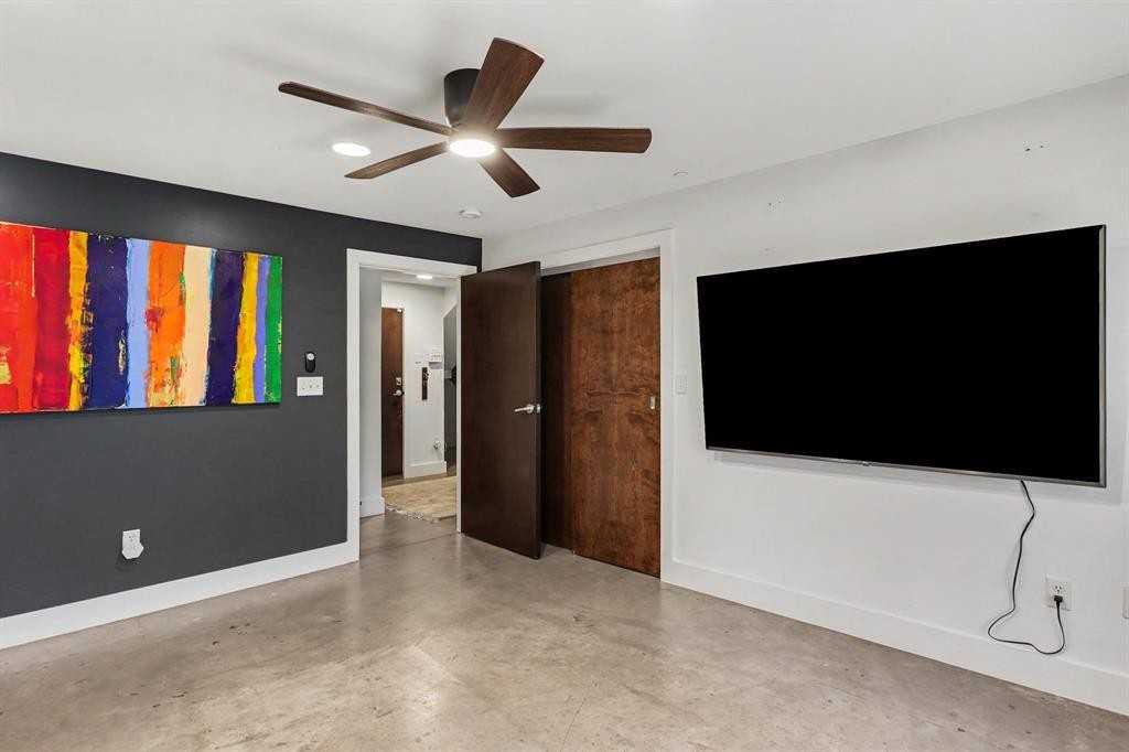 321 Ne 4th St #32 - Photo 6 of 29