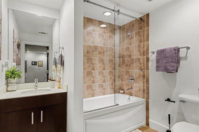 321 Ne 4th St #32 - Photo 7 of 29