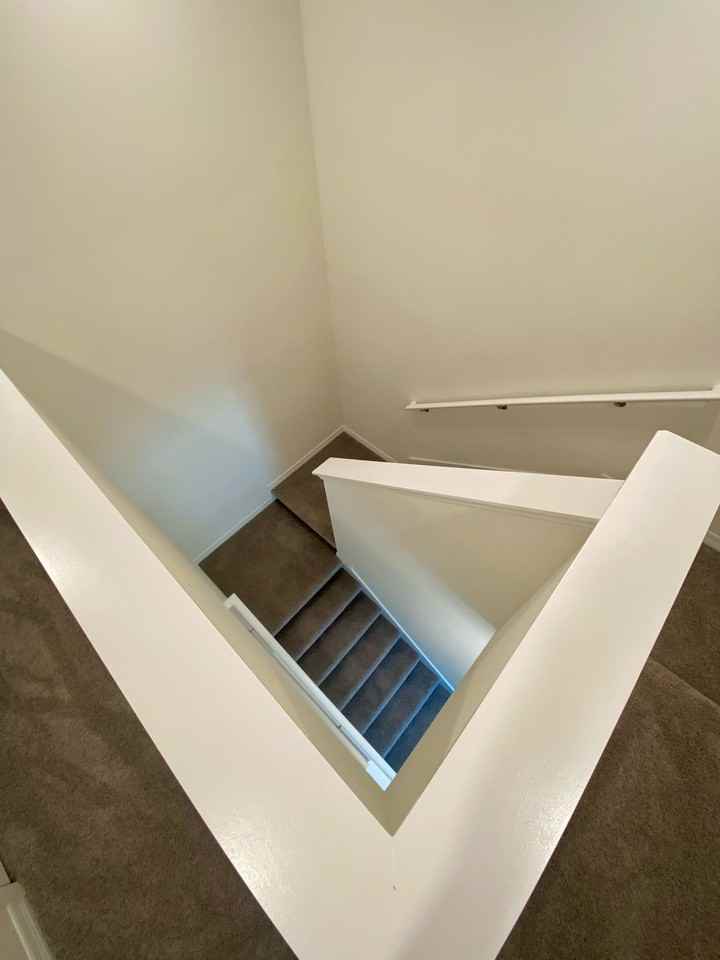 392 Preston Cove Dr #392 - Photo 7 of 25
