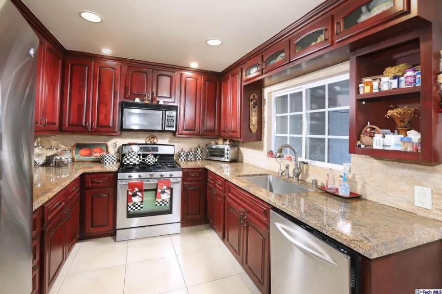412 Roads End St #NA - Photo 5 of 17