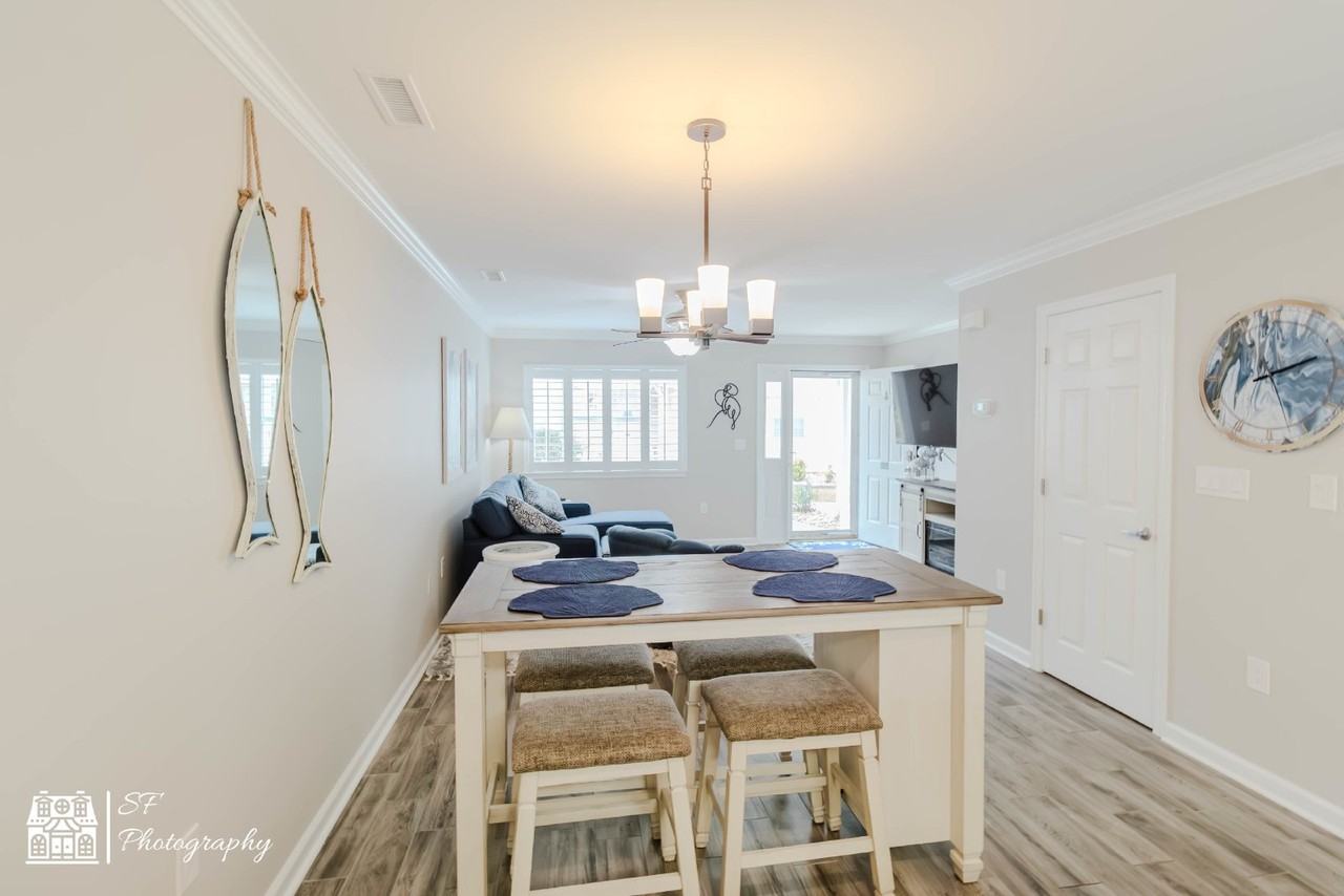 612 3rd Ave S #10D - Photo 4 of 20
