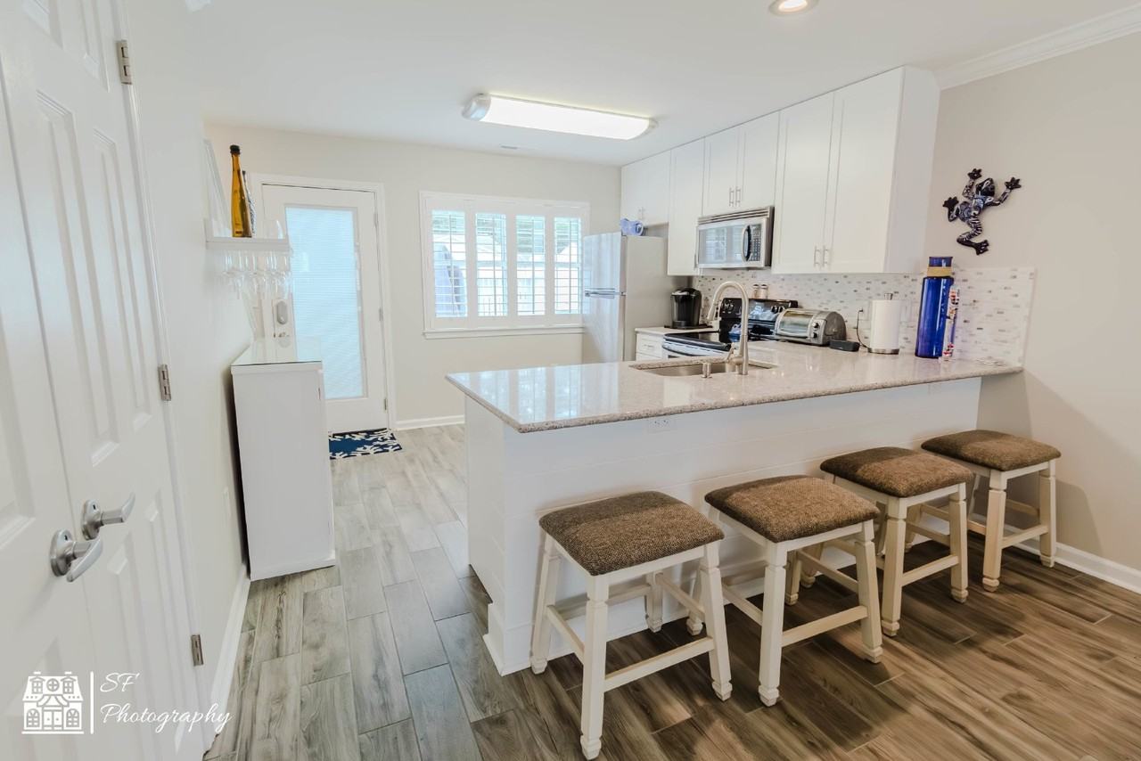612 3rd Ave S #10D - Photo 5 of 20