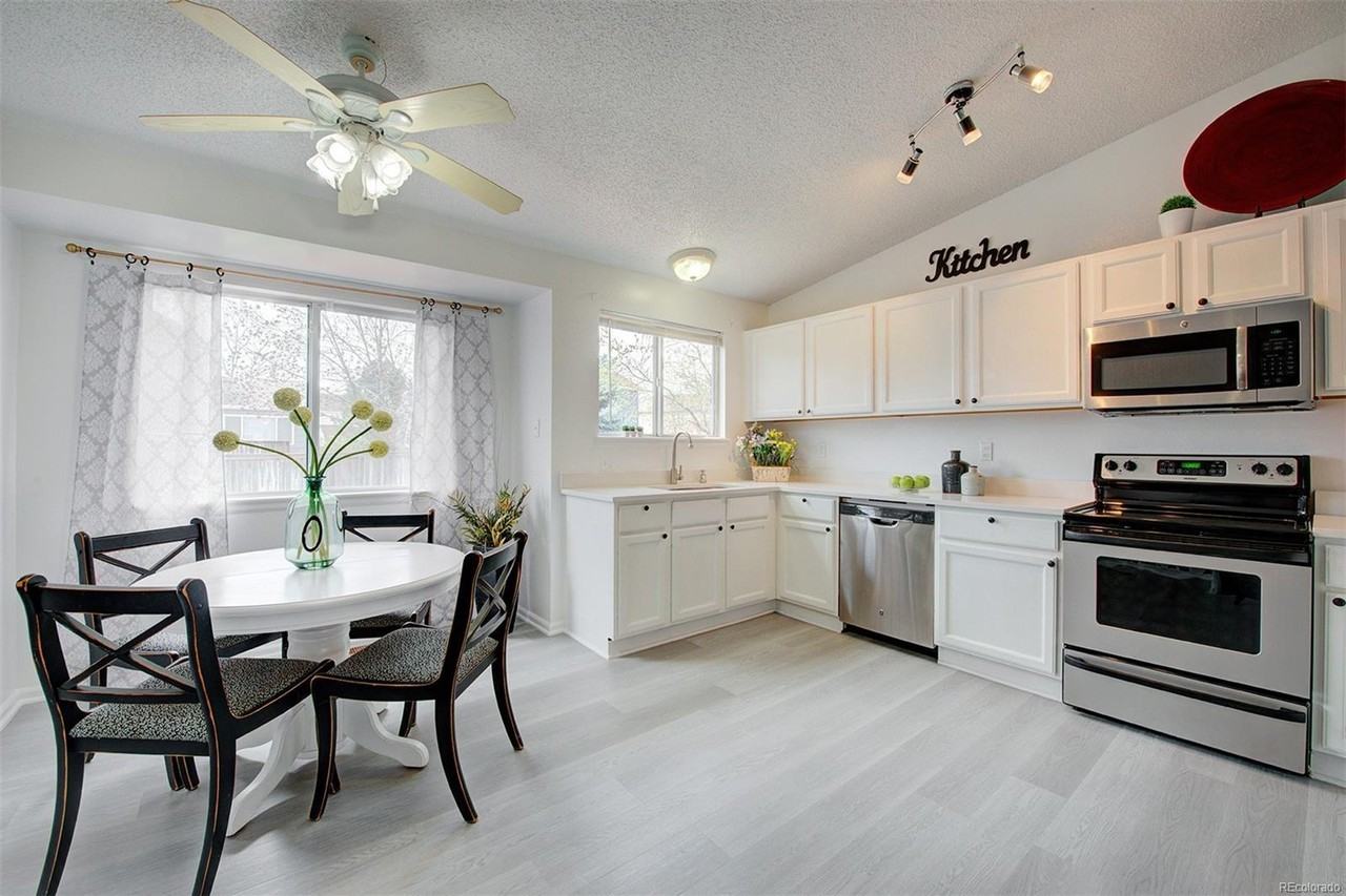 9687 Newcastle Dr - Photo 4 of 19