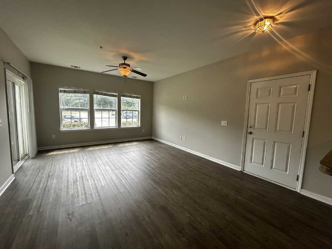 400 Telfair Dr - Photo 7 of 16