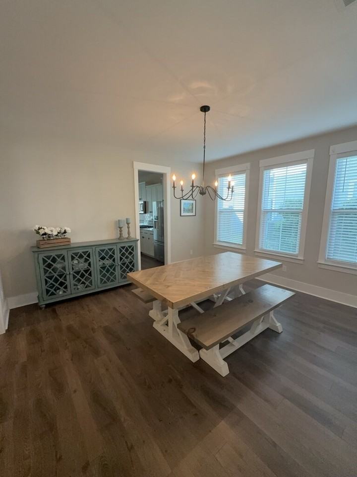 393 Oak Park St - Photo 6 of 35