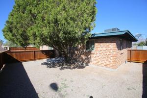 featured image of 1242 N Roberts Way #94L
