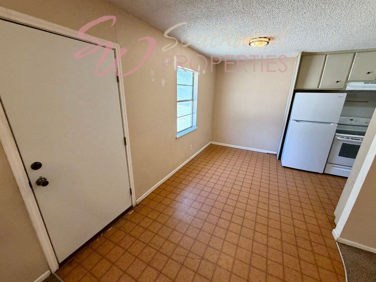 1363 W Mcneill St #D - Photo 4 of 13