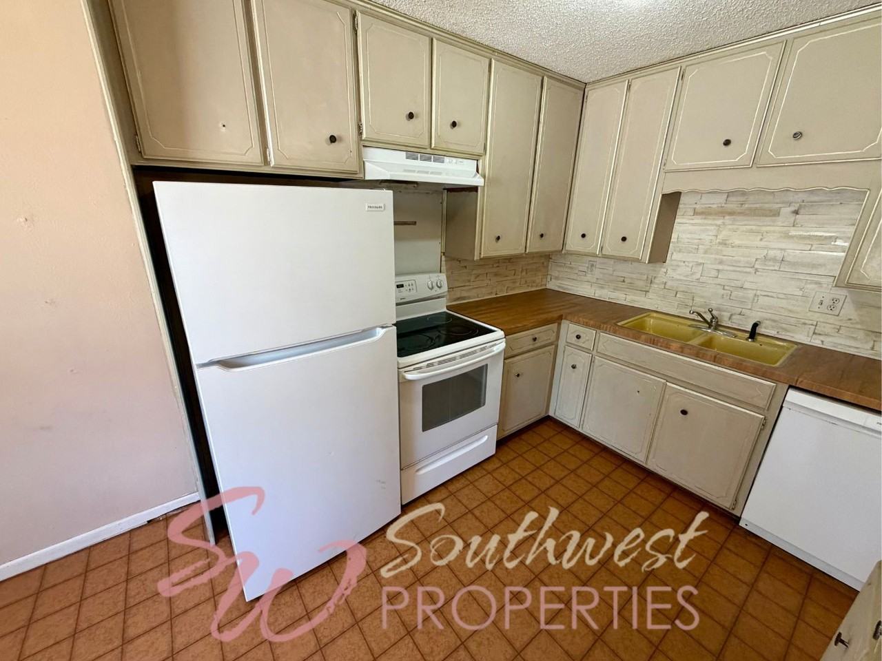 1363 W Mcneill St #D - Photo 6 of 13