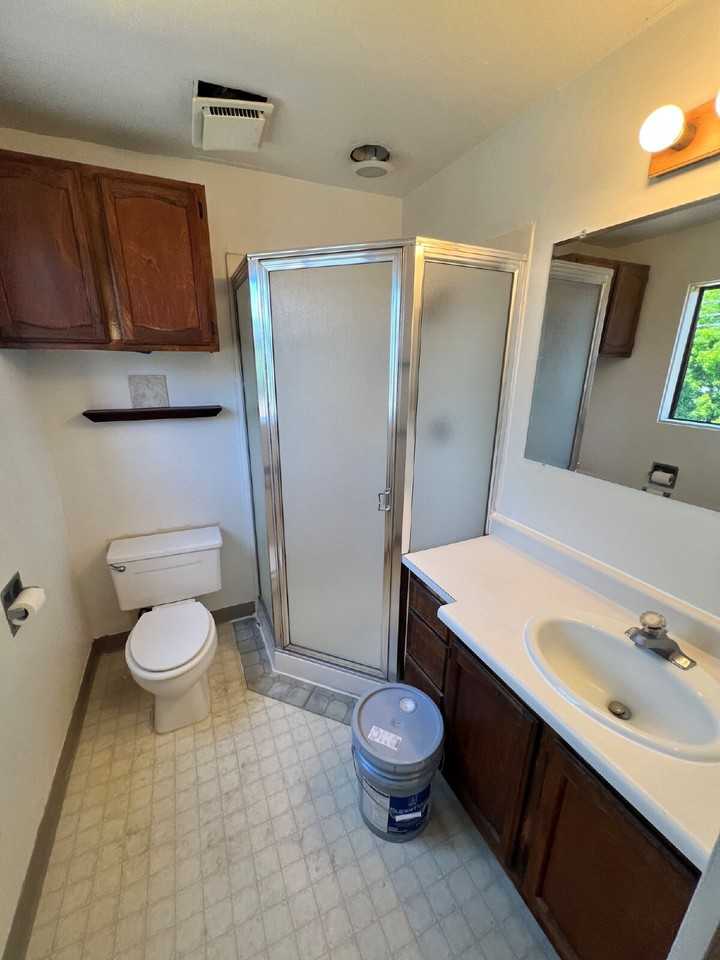 77 W 16th Ave - Photo 5 of 5