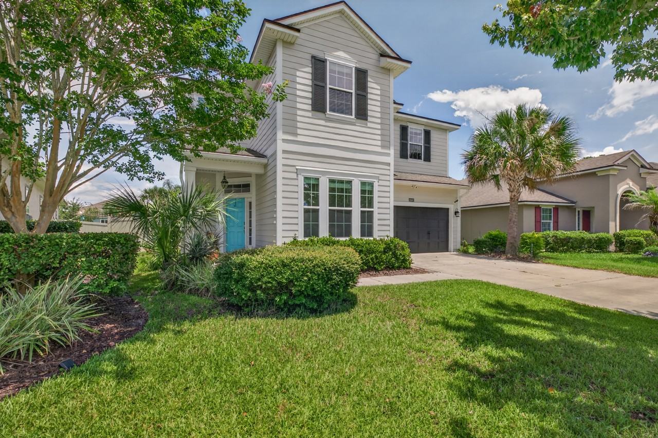 14045 Hazelwood Ct #NA - Photo 2 of 19