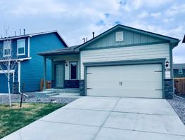featured image of 370 Maple St