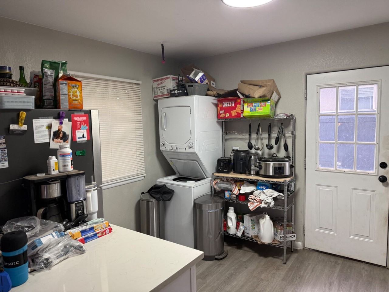 2910 S Delaware St - Photo 6 of 24