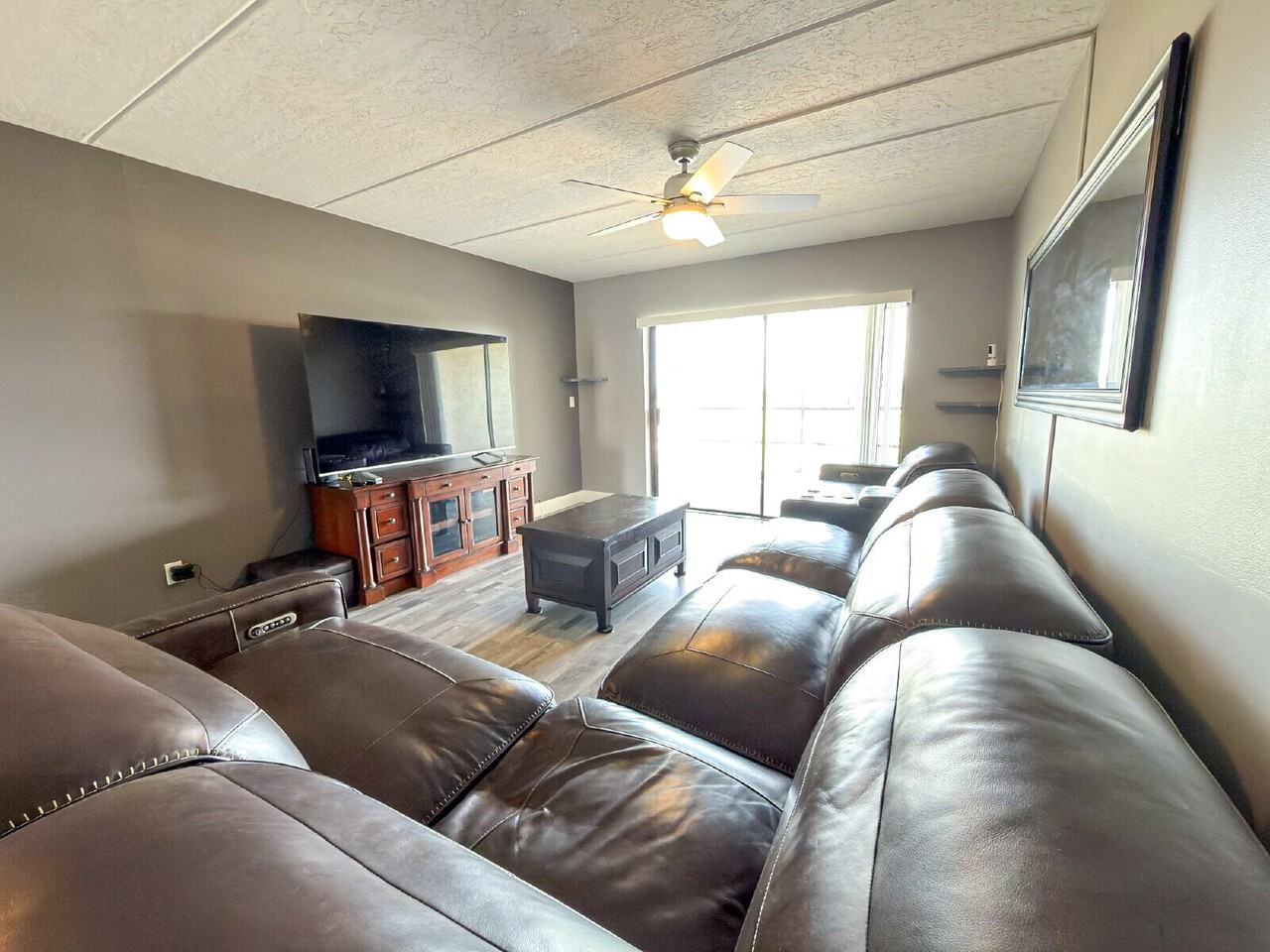 2775 N Wickham Rd - Photo 7 of 11