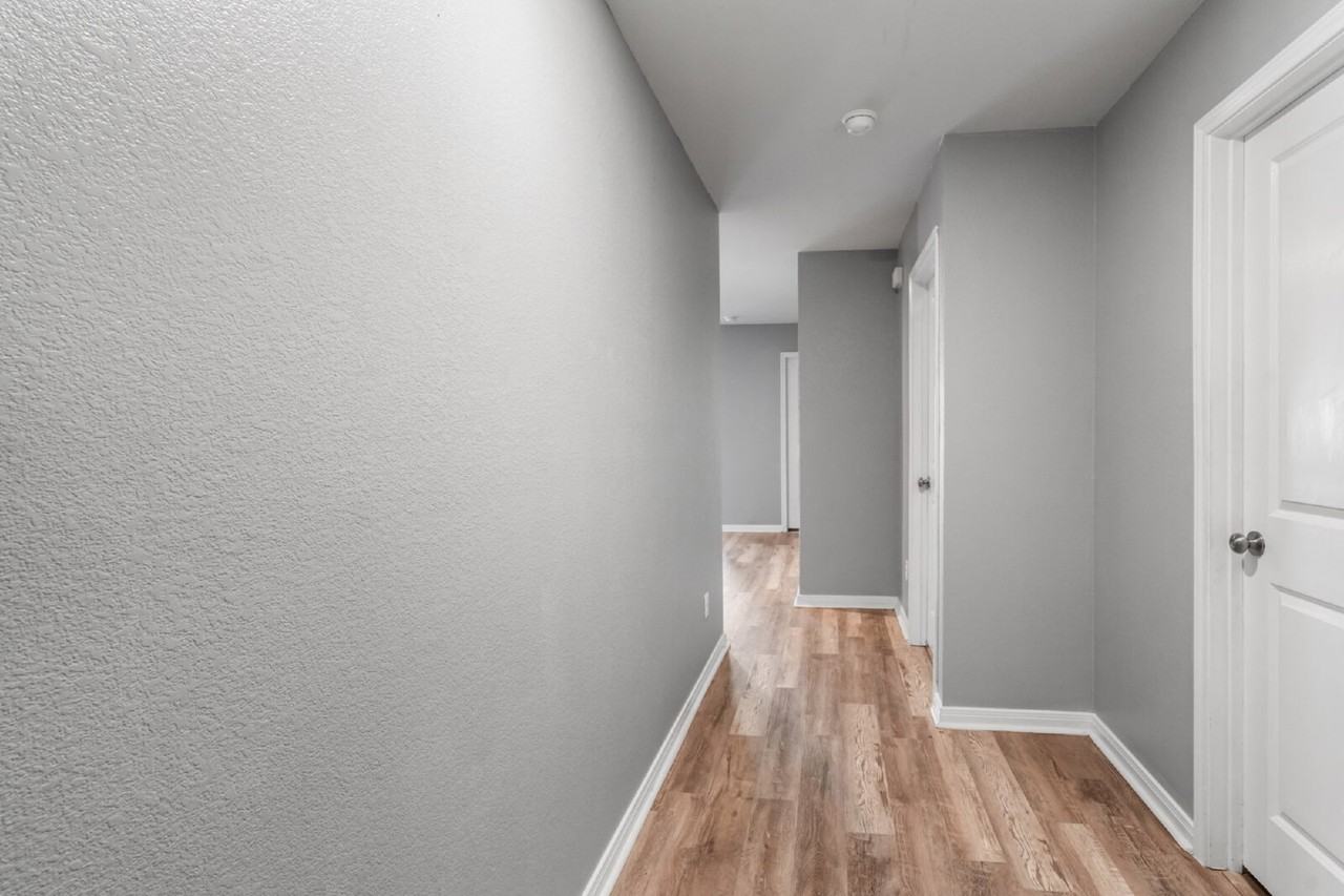 15638 Del Norte Dr - Photo 3 of 24