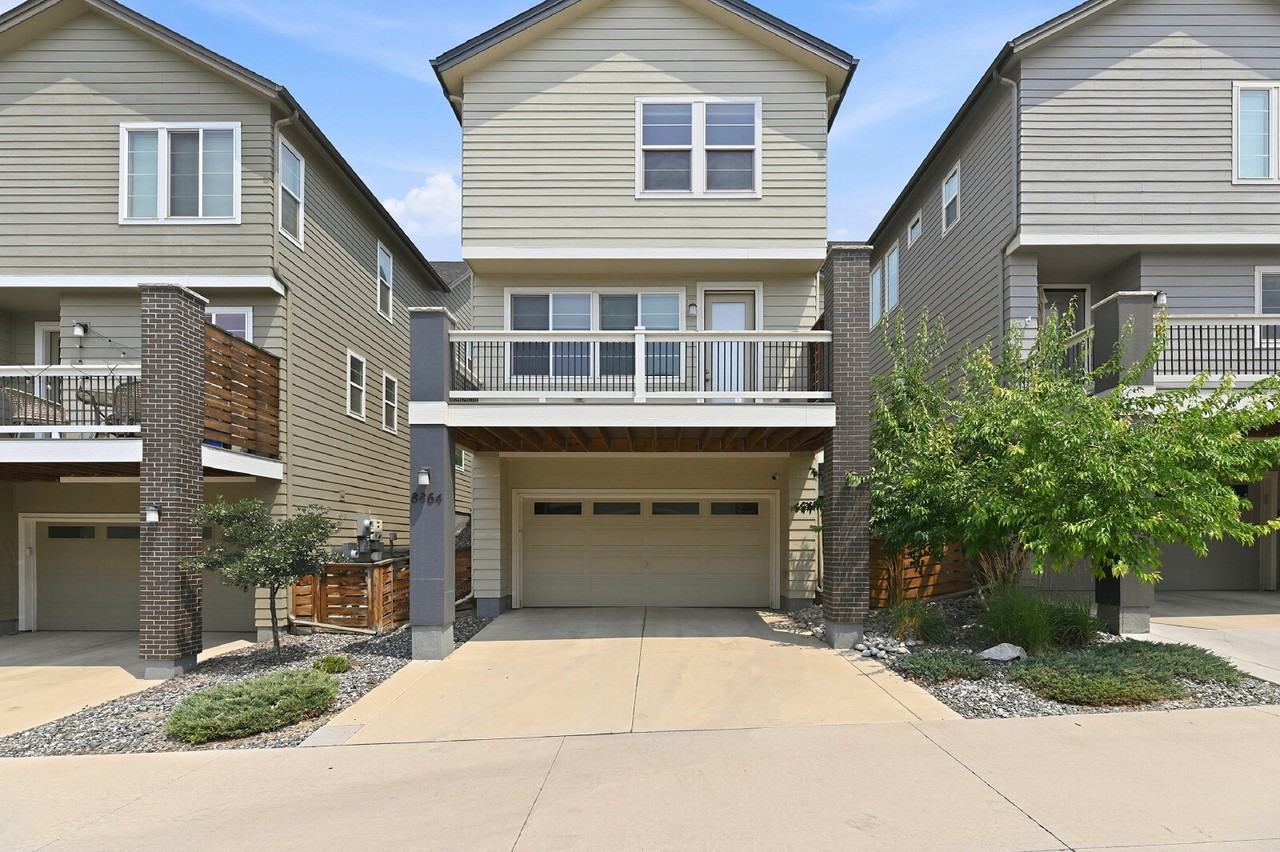 8864 Yates Dr - Photo 2 of 39