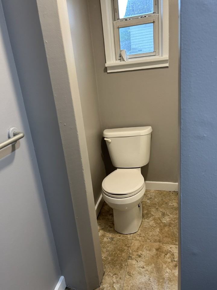 8 Clark St #8 - Photo 4 of 13