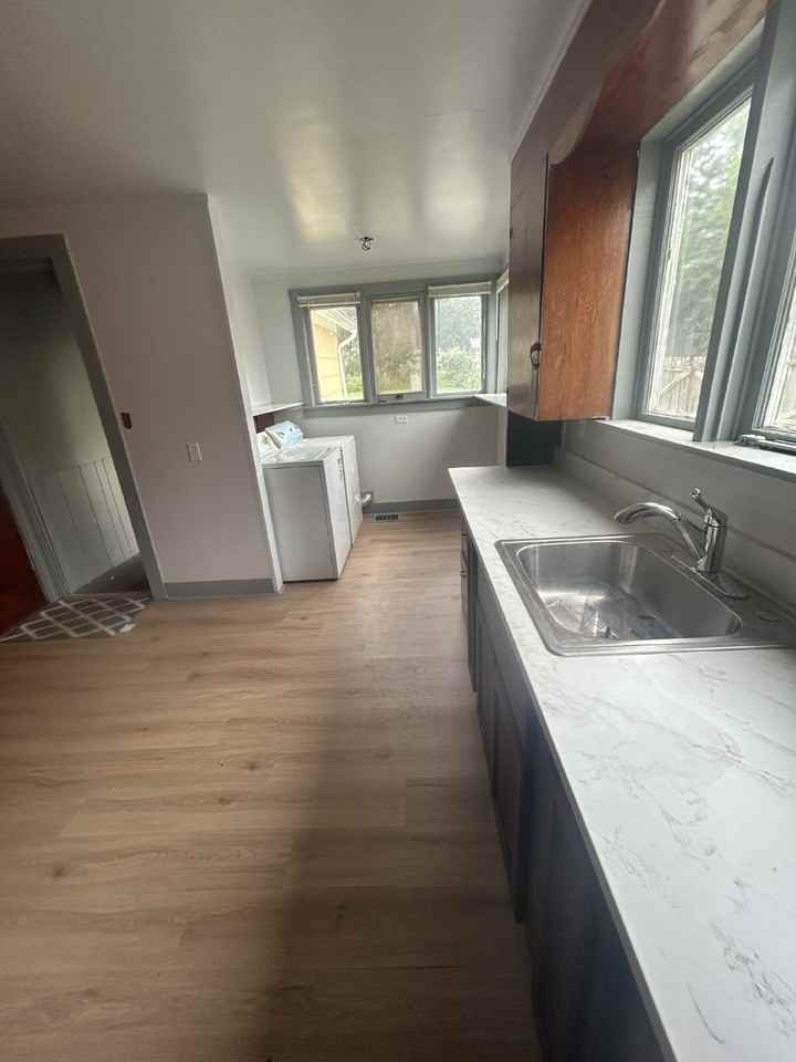 85 N Center St #1 - Photo 3 of 12