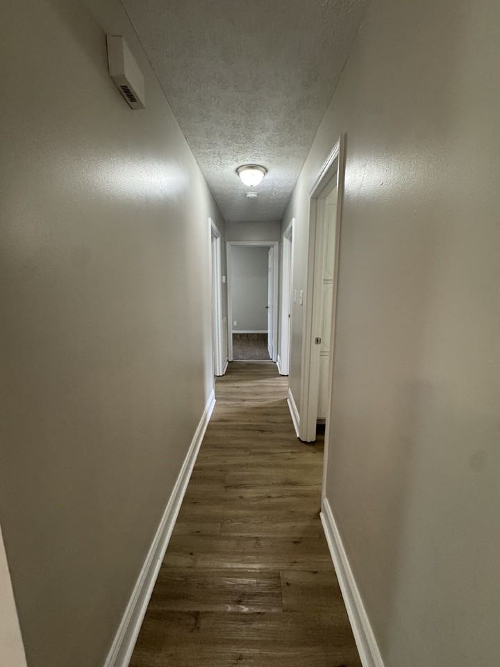 620 Artic Ave - Photo 7 of 19