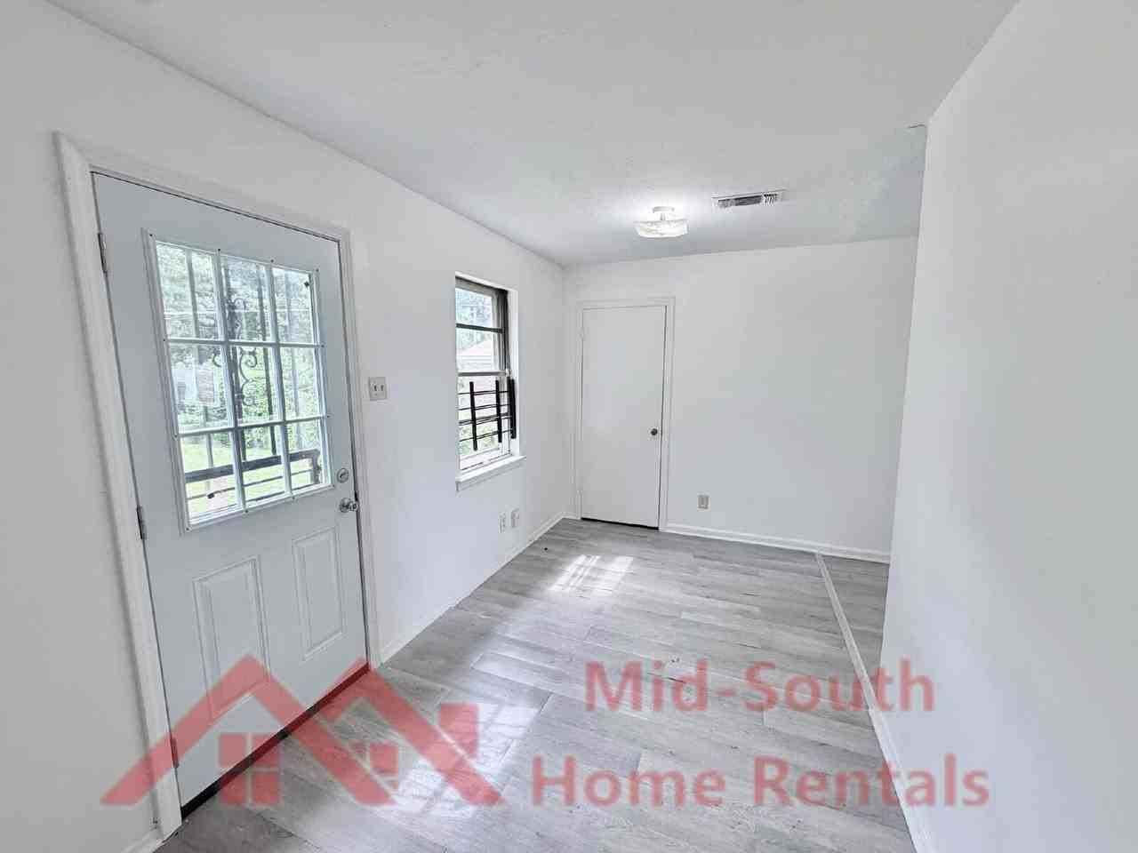 5057 Gill Rd - Photo 6 of 21