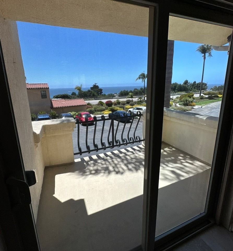 2100 Costa Del Sol - Photo 5 of 26