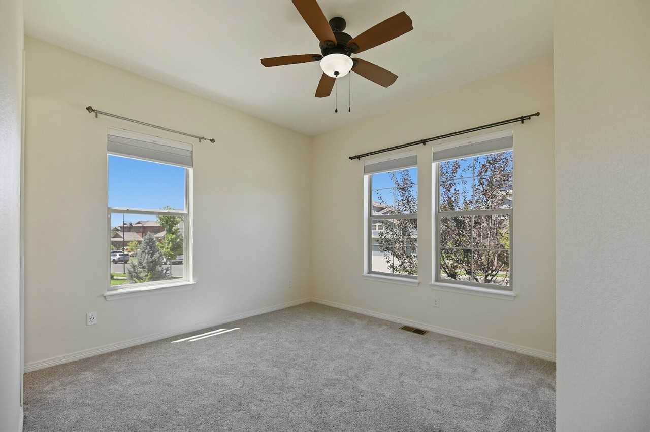 16006 Swan Mountain Dr - Photo 4 of 50