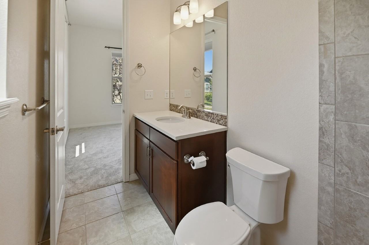 16006 Swan Mountain Dr - Photo 6 of 50