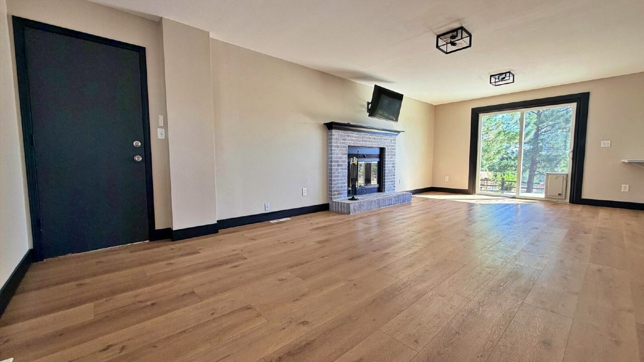6764 Hillridge Pl - Photo 5 of 43