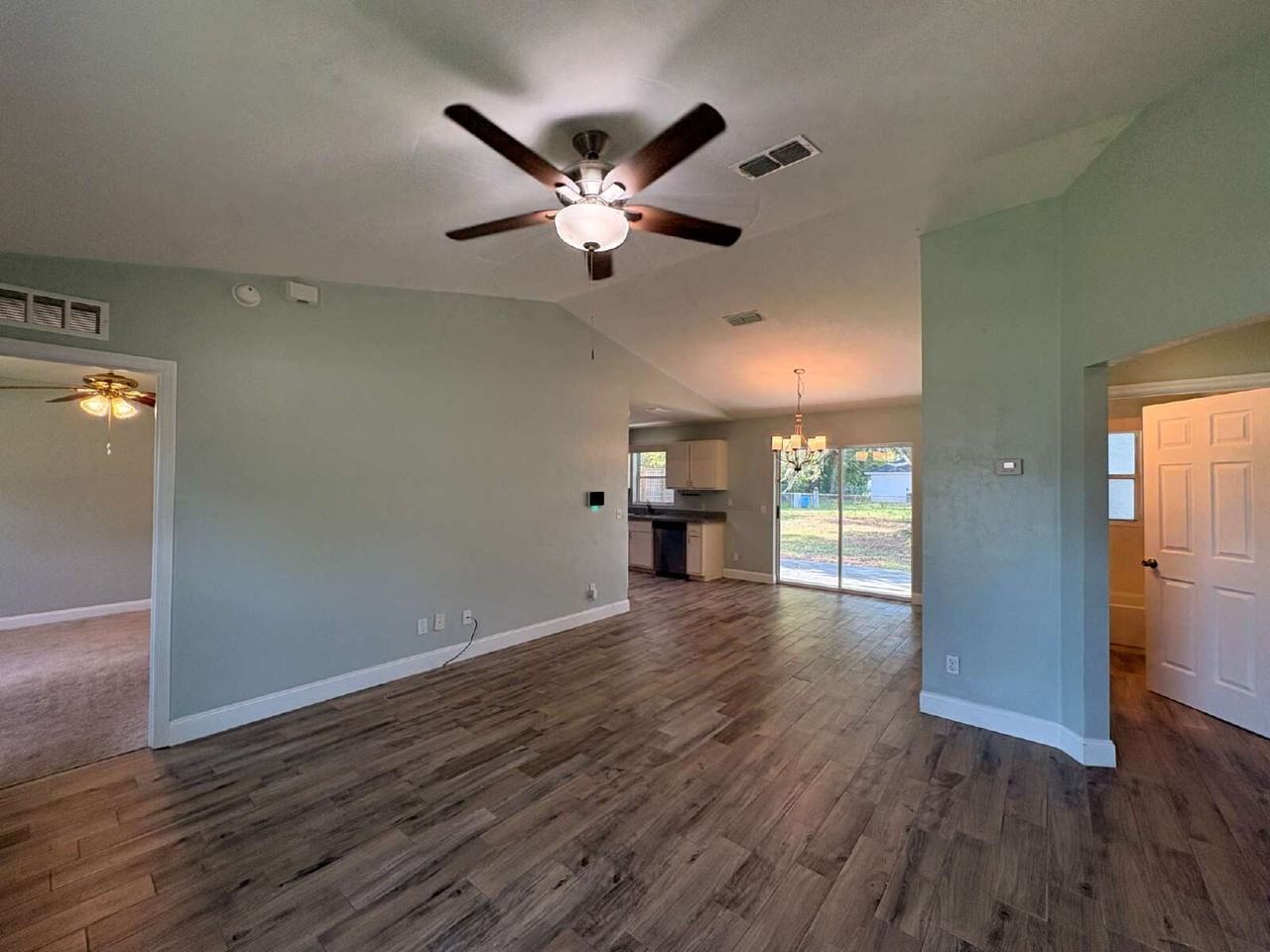 644 Nw 66th Pl - Photo 7 of 29