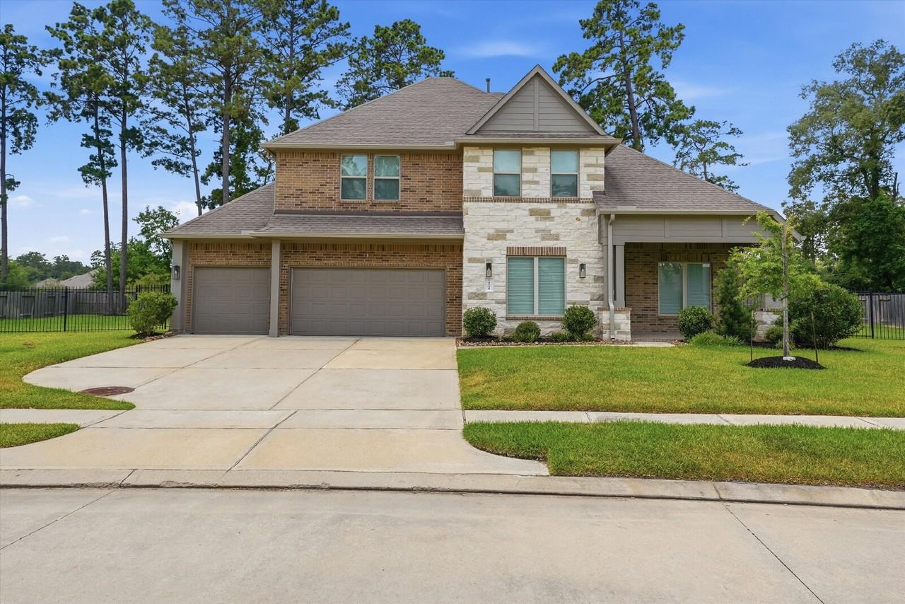 14130 Aspen Woods Ct - Photo 4 of 32