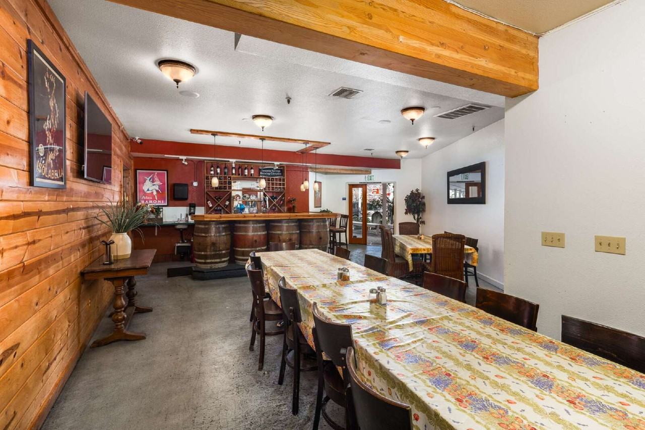 1264 Broadway - Photo 4 of 20